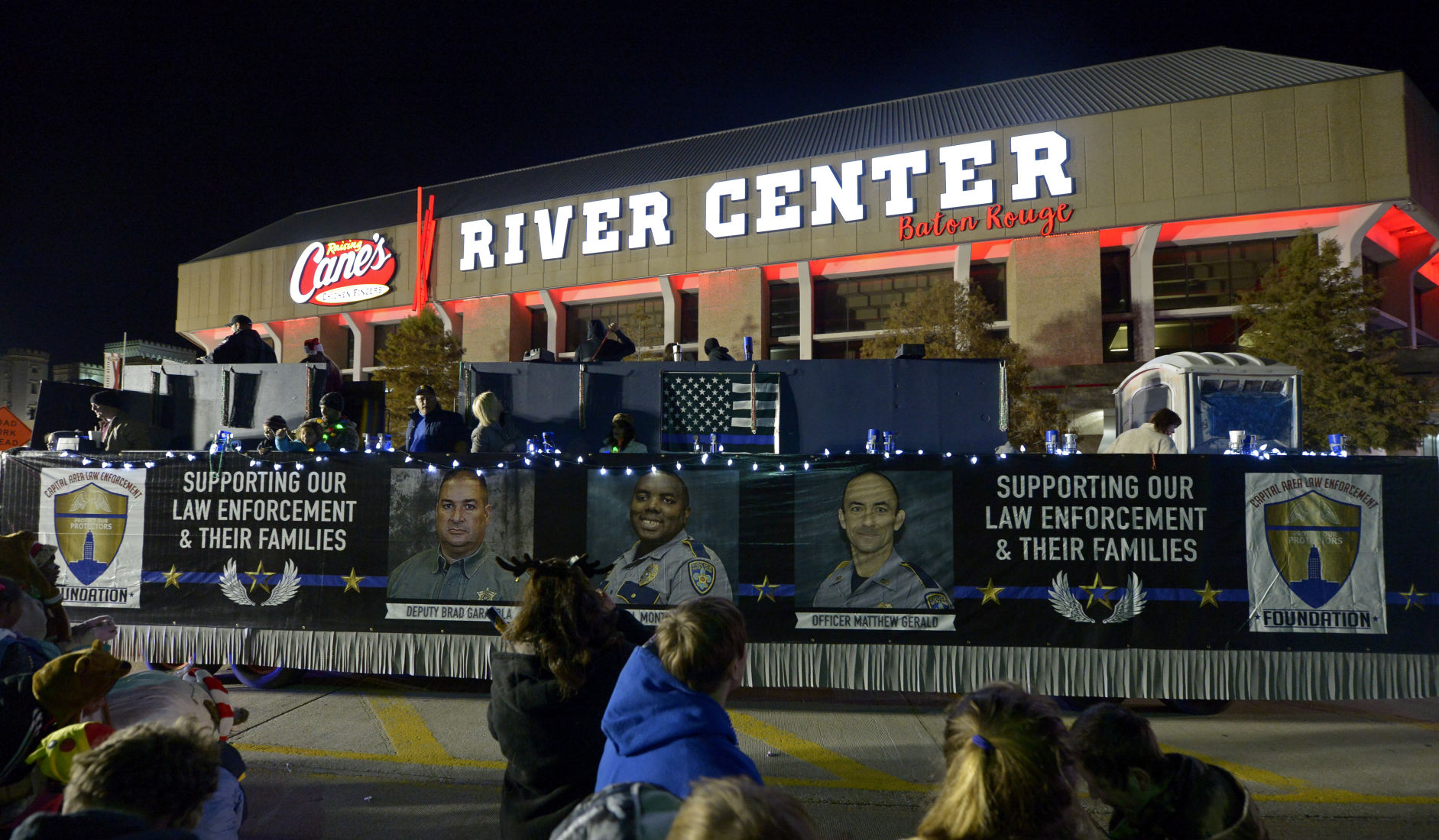 BR.xmasparade.121017 HS 765.JPG